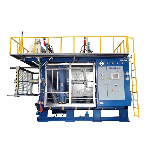 EPP Articulating Arm Molding Machine